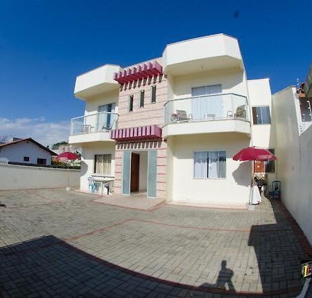 דירות פנייה Residencial Zanir מראה חיצוני תמונה